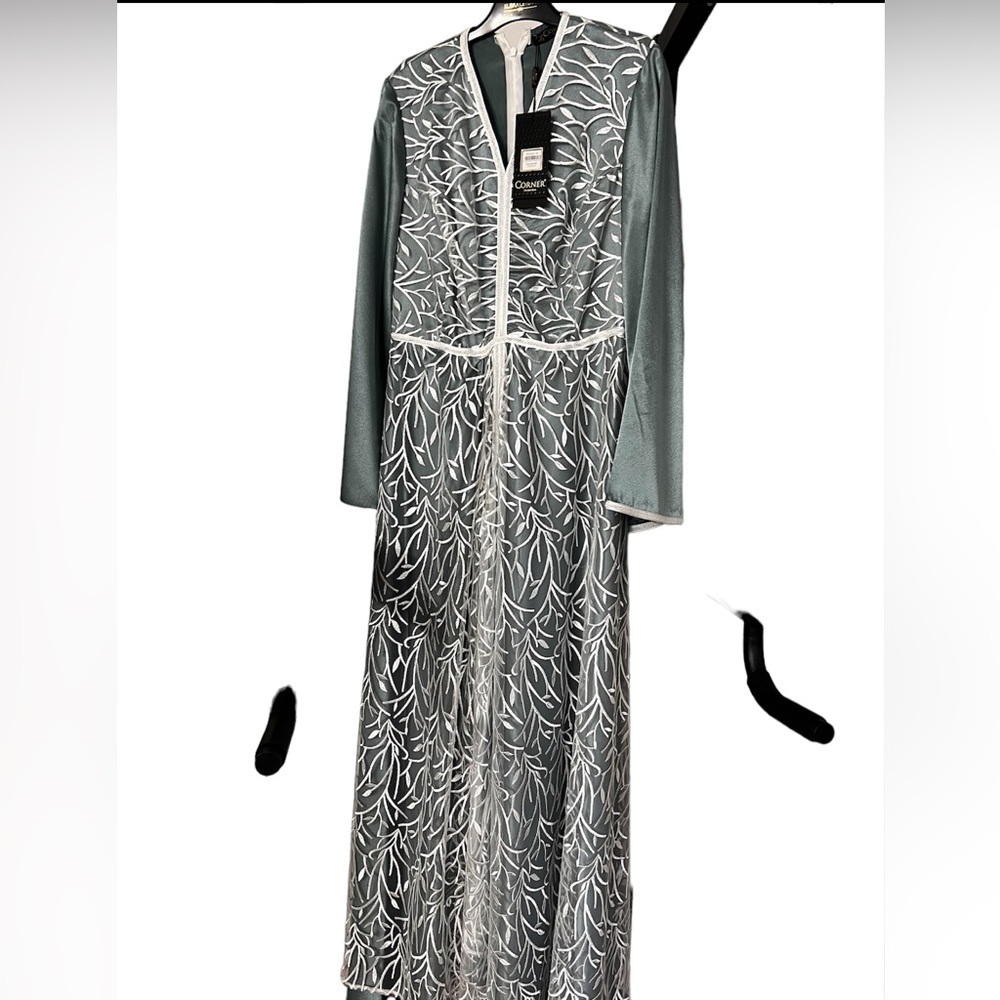 Turkish dress